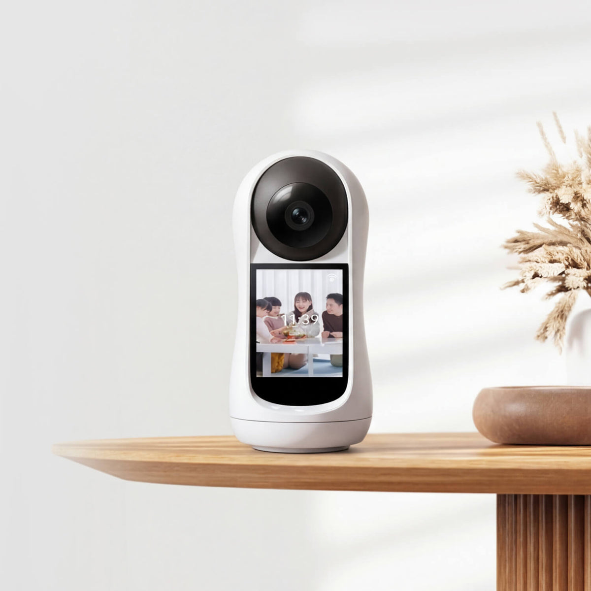 CV332 | 2MP Smart Indoor Camera - 2.8" Screen & One-Touch Video Call