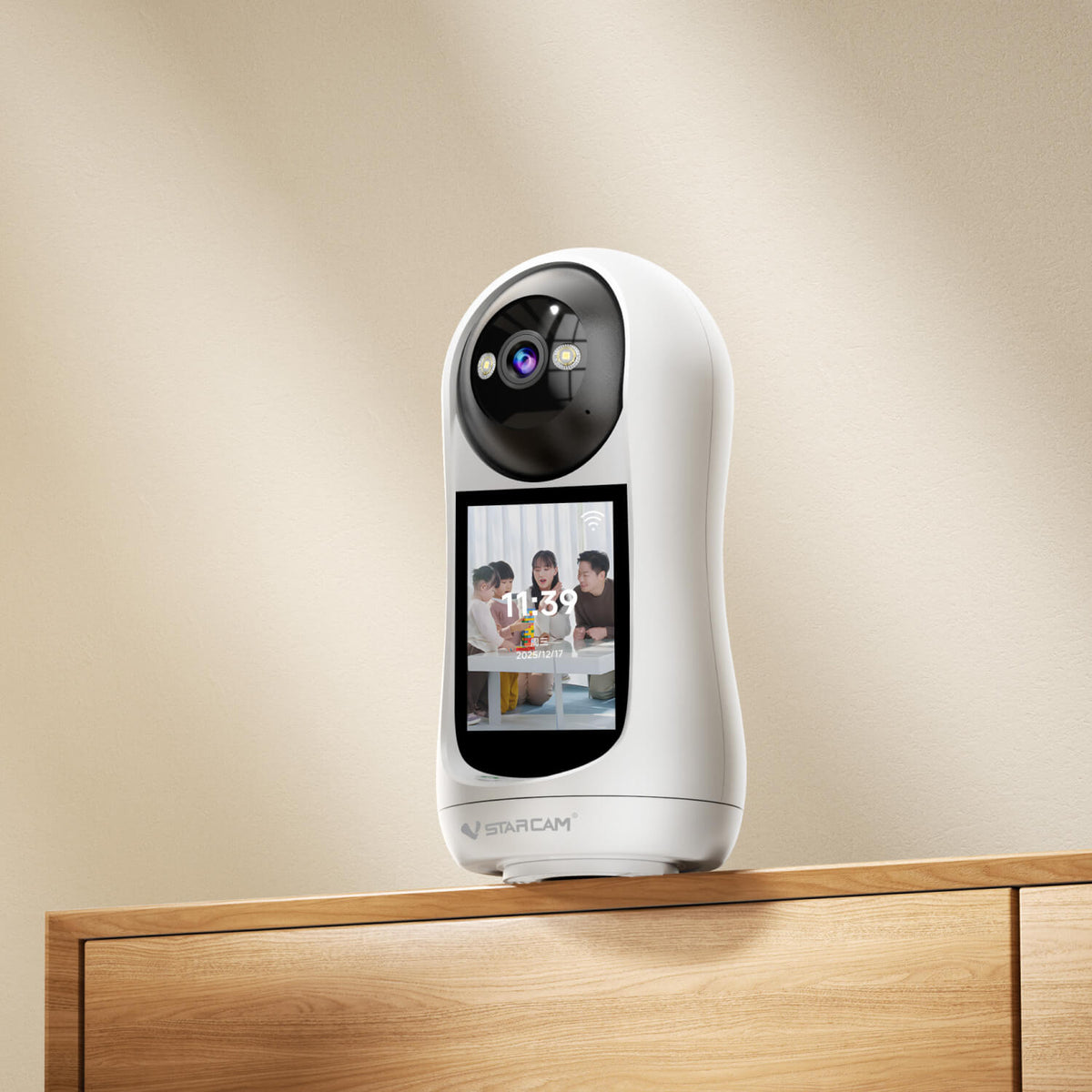 CV332 | 2MP Smart Indoor Camera - 2.8" Screen & One-Touch Video Call