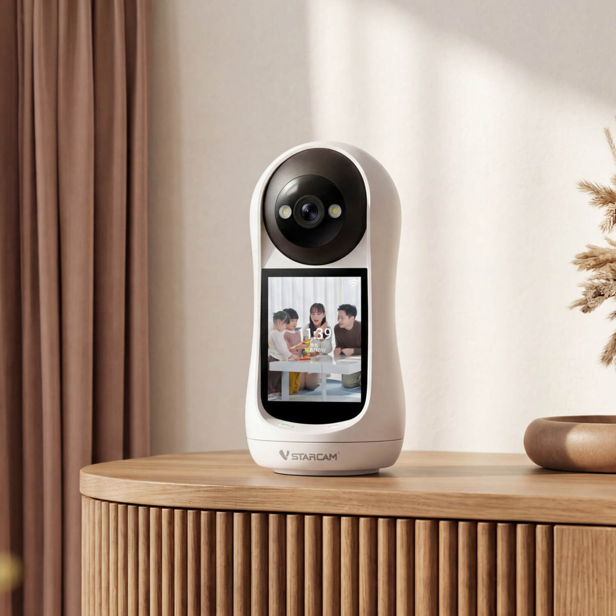CV332 | 2MP Smart Indoor Camera - 2.8" Screen & One-Touch Video Call